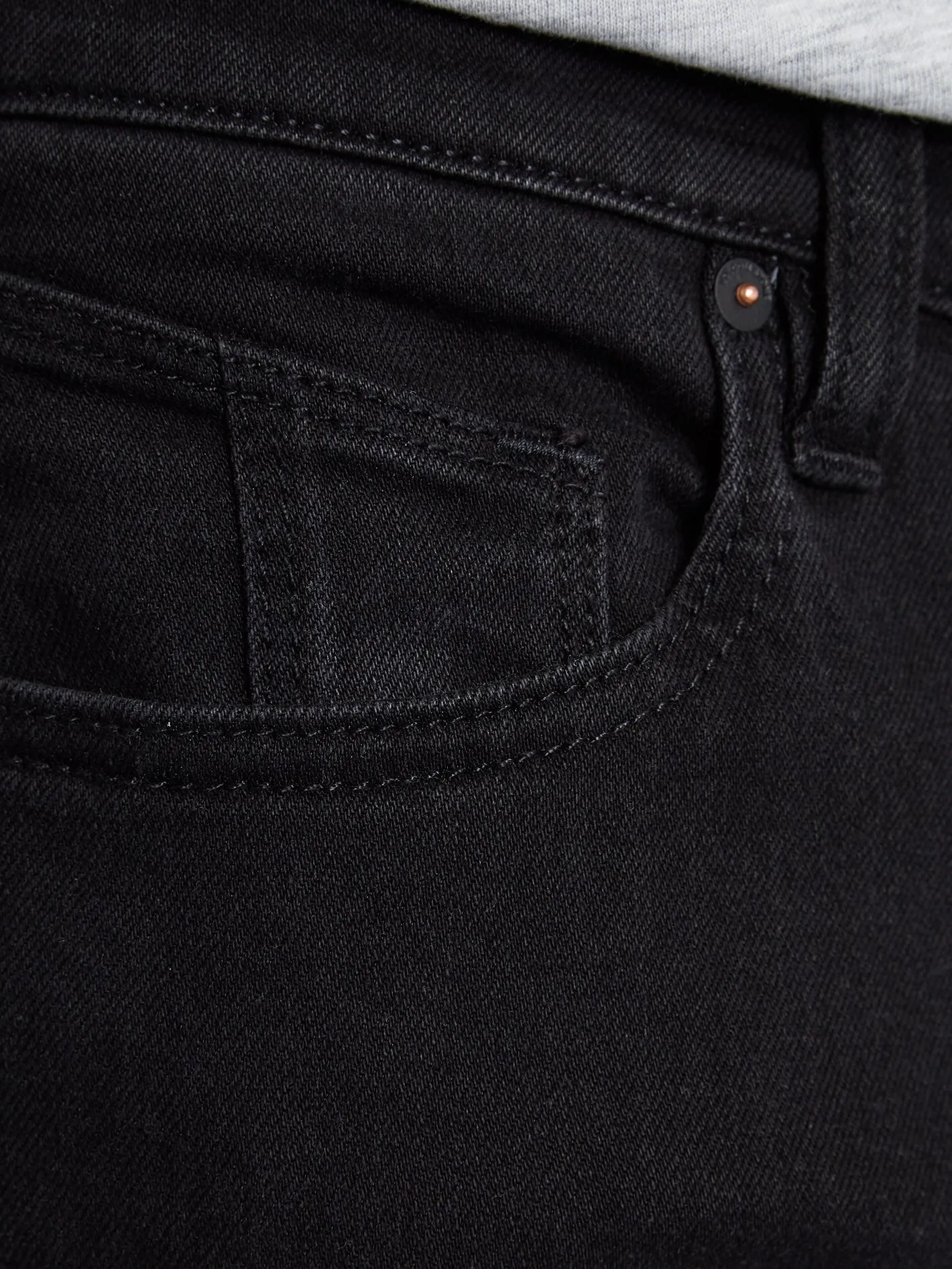 2 X Vorta Tapered Denim - BLACK OUT