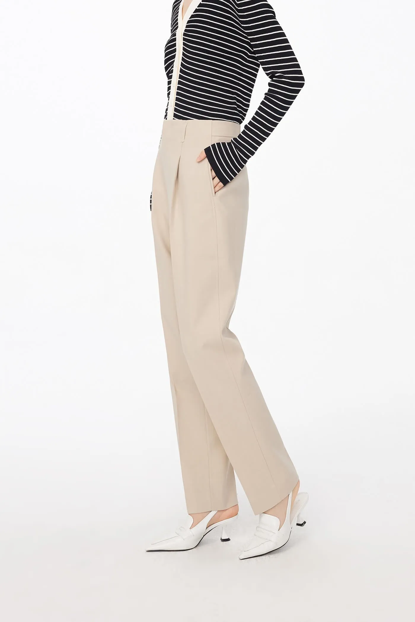 Concealed Pocket Tapered Pants