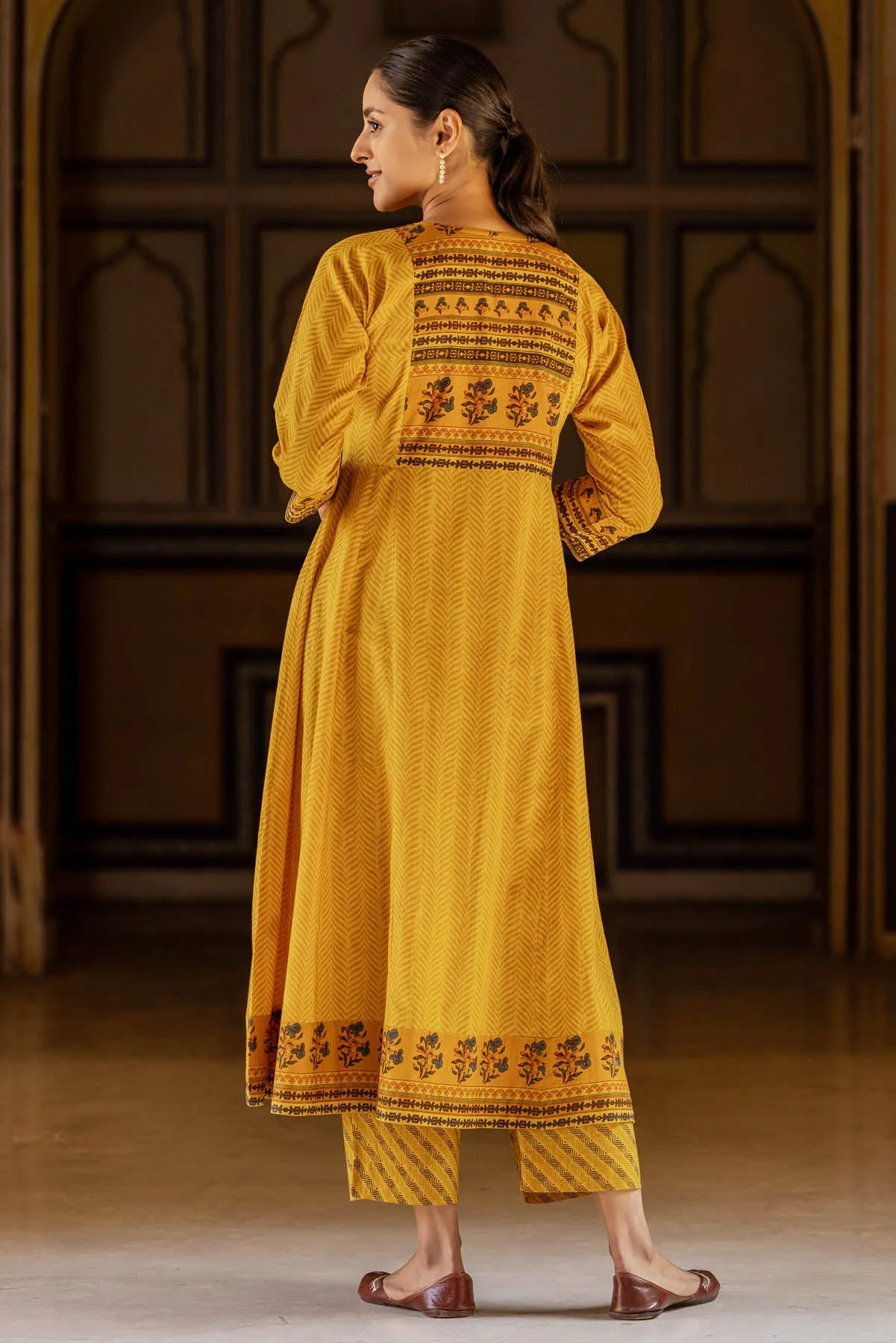 Mohari Kalidar Kurta