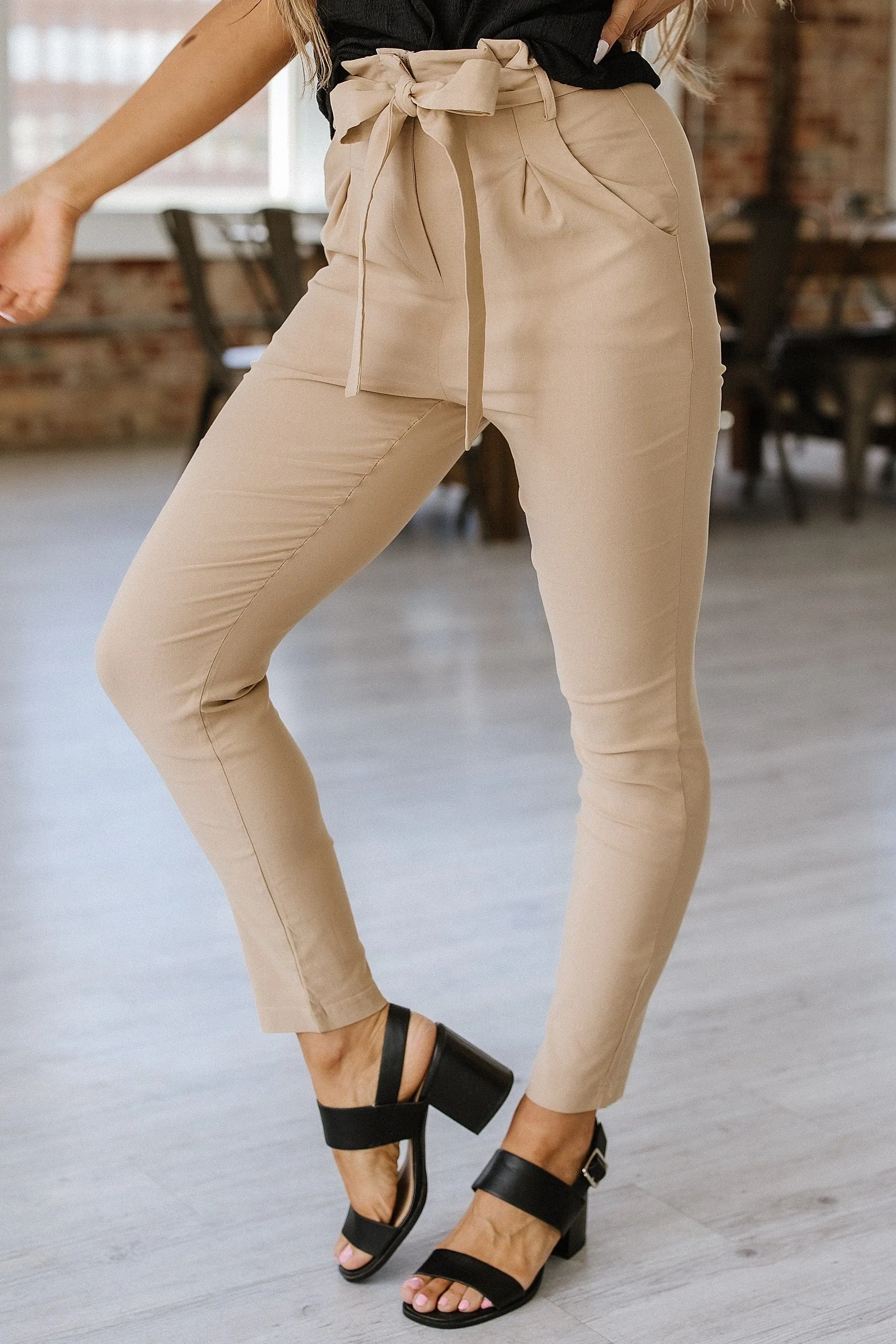 Noelle Tie Waist Pant